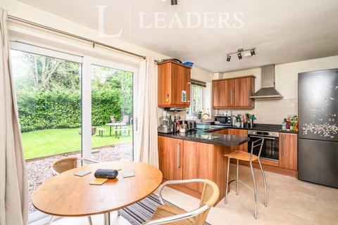 3 bedroom house to rent, Redshaw Close, Fallowfield, M14