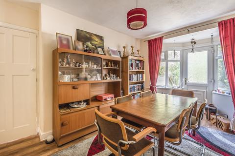 undefined, Fairview Crescent, Harrow, HA2
