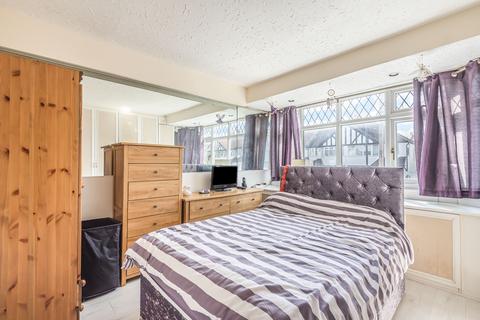 undefined, Fairview Crescent, Harrow, HA2