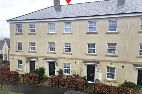 3 bedroom terraced house for sale, Staple Tor Road, Tavistock
