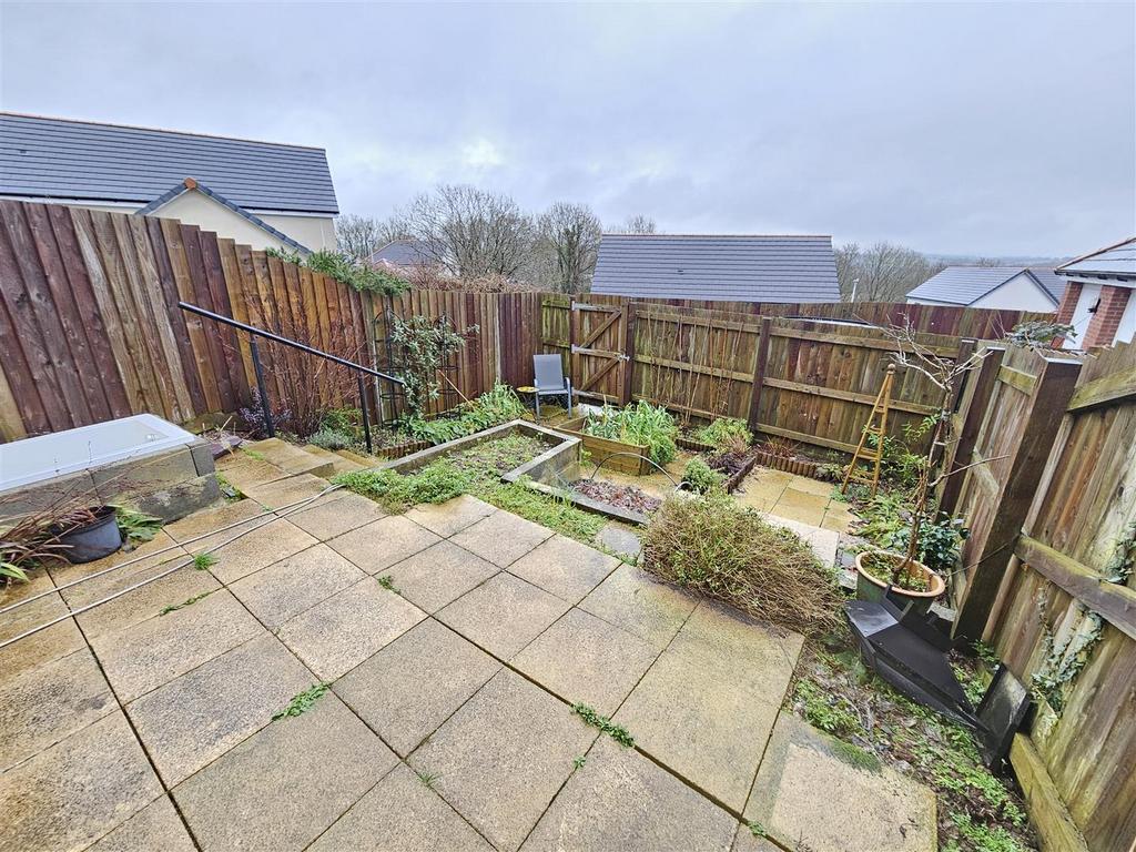 Rear Garden.jpg