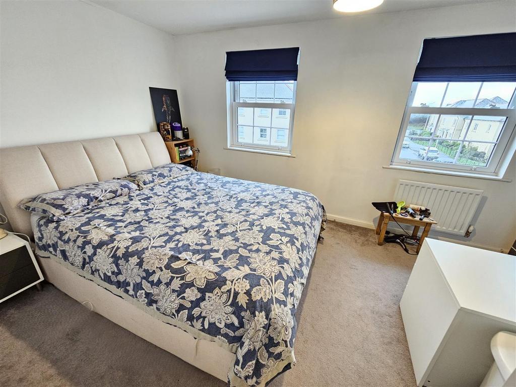 Bedroom 2.jpg