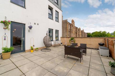 2 bedroom flat to rent, Stoddart Way, Canonmills, Edinburgh, EH7