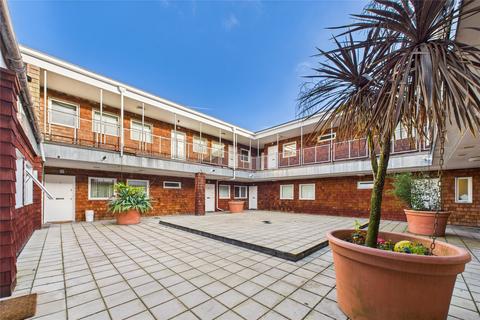 undefined, St. Ives Road, Maidenhead, Berkshire, SL6