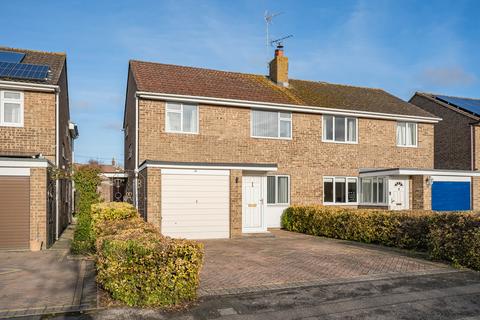 Meadow Close, Oxford, OX2