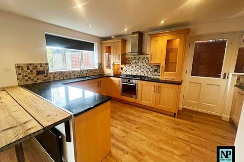 undefined, Redcliff, Amington, B77