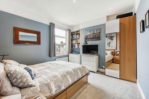 undefined, Charlmont Road, London SW17
