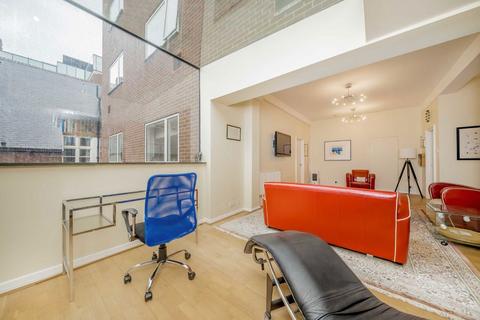 2 bedroom flat for sale, Warwick Lane, London EC4M