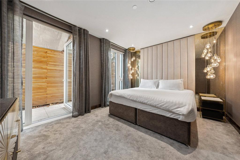 Principal Bedroom