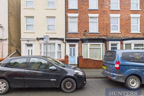 4 bedroom terraced house for sale, Trafalgar Road, Scarborough