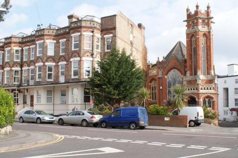 1 bedroom flat to rent, West Hill Road, Bournemouth