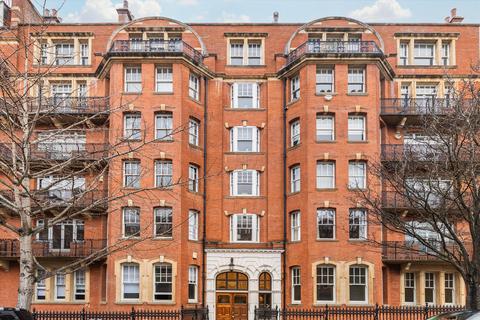 3 bedroom flat for sale, Oakwood Court, London, W14