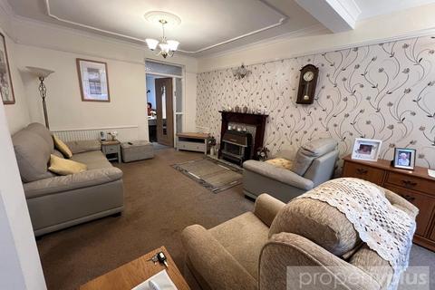 3 bedroom terraced house for sale, Sherwood Street, Tonypandy, Rhondda Cynon Taff, CF40