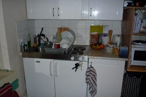 House share to rent, Belsize Road, West Hampstead NW6