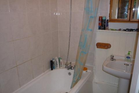 House share to rent, Belsize Road, West Hampstead NW6