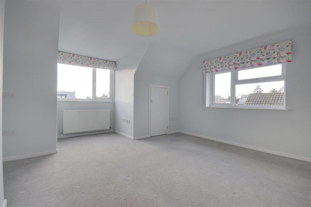 Bedroom 2.jpg