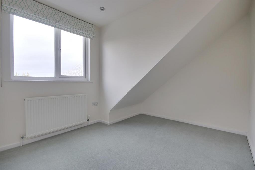 Bedroom 3.jpg