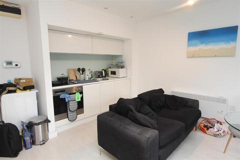 undefined, Manor Mills, Ingram Street