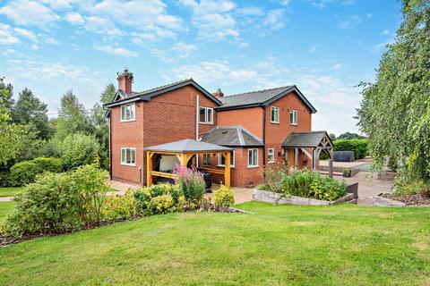 undefined, Middletown, Welshpool, Powys, SY21