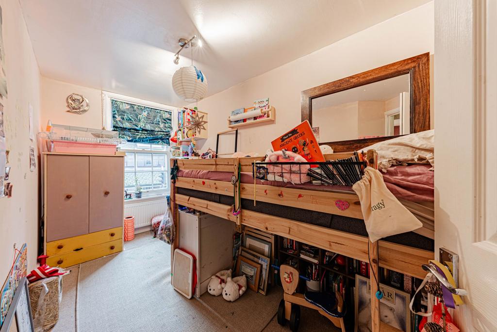 Bedroom Two (2)