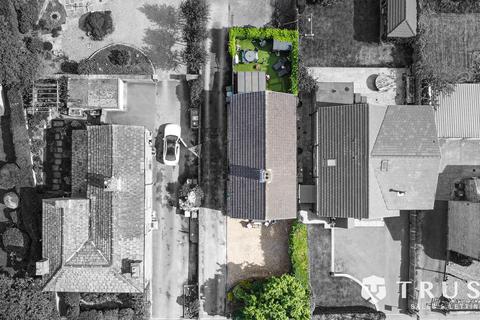 undefined, Halifax Road, Liversedge, WF15