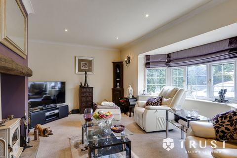 undefined, Halifax Road, Liversedge, WF15