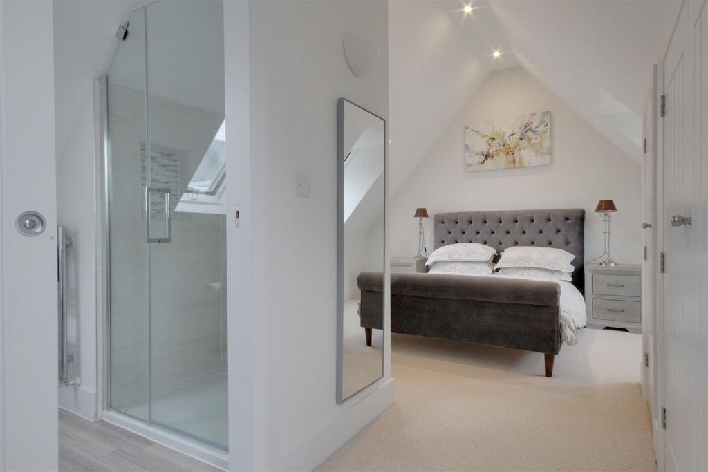 Bedroom 3.jpg