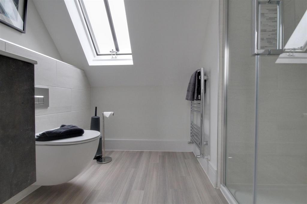 Ensuite.jpg