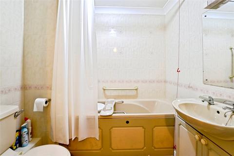 undefined, Willow Court, Alton GU34