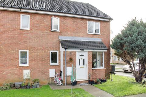 1 bedroom property to rent, Begwary Close, St. Neots PE19