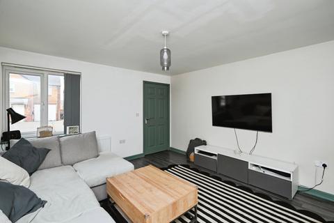 2 bedroom semi-detached house for sale, Manderley Gardens, Sutton-in-Ashfield, NG17