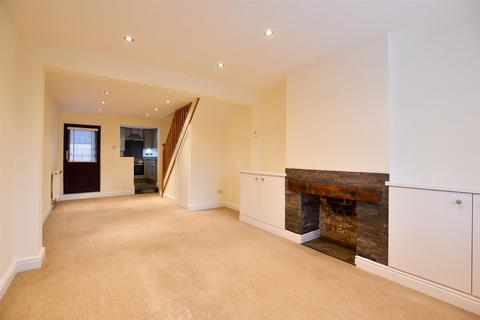 2 bedroom end of terrace house for sale, Baker Street, Burham