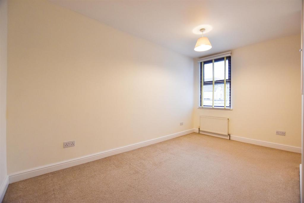 Bedroom 2.jpg