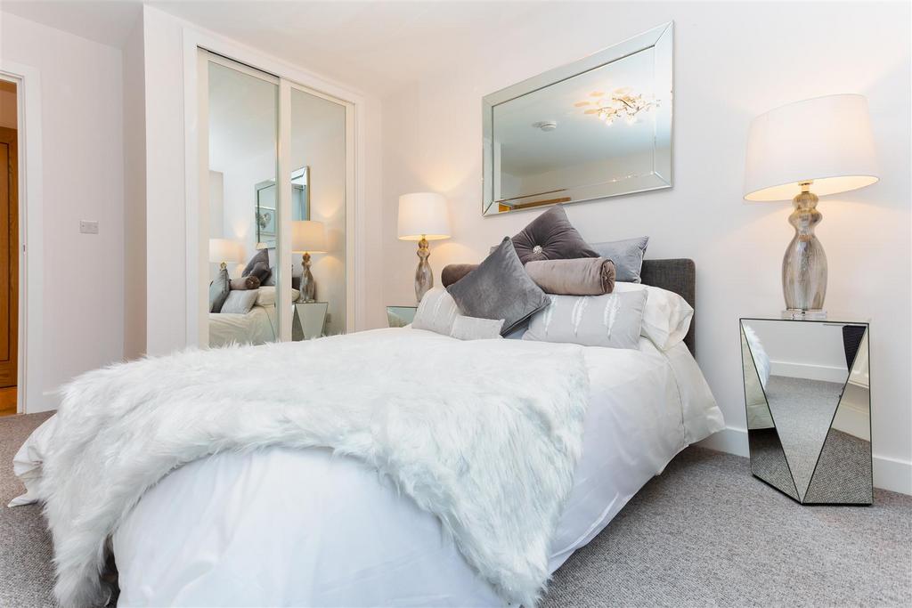 Bedroom.jpg