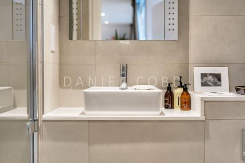 2 bedroom apartment for sale, Dockley Road, London, SE16