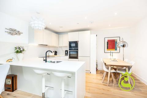2 bedroom flat for sale, Lindsay Road, Poole BH13