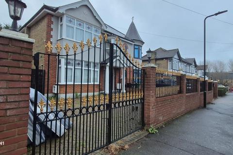 undefined, Kimberley Road, London E4