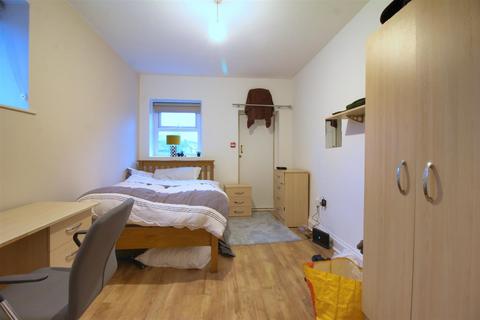 3 bedroom apartment to rent, Grosvenor Place, Jesmond