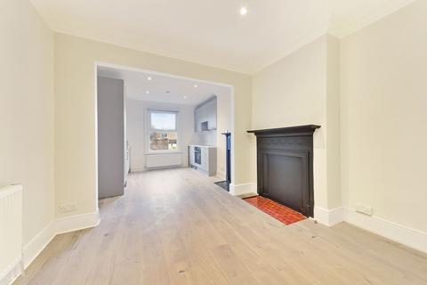1 bedroom flat to rent, Askew Road, London, W12