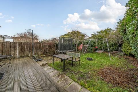 4 bedroom end of terrace house for sale, Lanbury Road, Peckham, London, SE15
