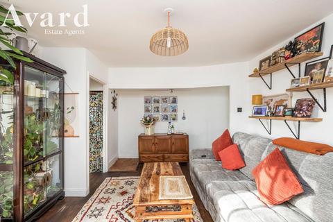 1 bedroom flat for sale, Roundhill Crescent, Brighton BN2
