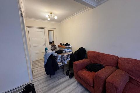 undefined, Windsor Park Road, Hayes UB3