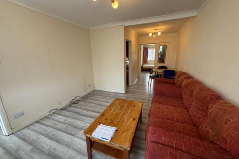 undefined, Windsor Park Road, Hayes UB3