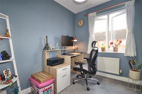 undefined, Browne Close, Surrey GU22