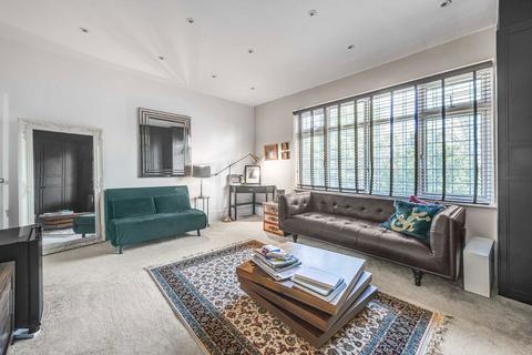 undefined, The Grove, Isleworth TW7