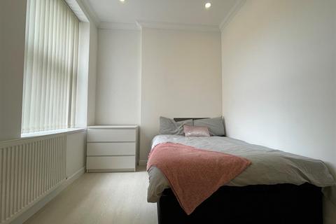 undefined, Richmond Road, Cardiff