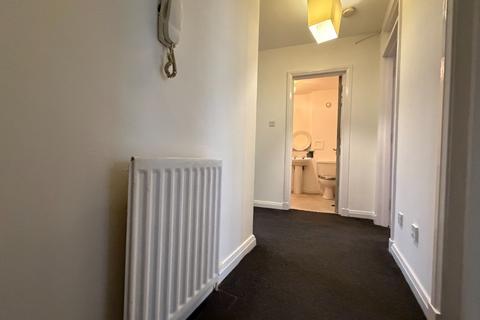 undefined, Dumbarton Road, Yoker, Glasgow, G14