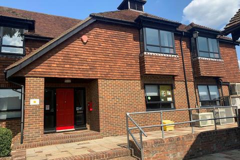 Office to rent, 3 The Courtyard, Denmark Street Wokingham RG40 2AZ