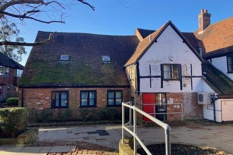 Retail property (high street) to rent, 2 The Courtyard, Denmark Street Wokingham RG40 2AZ