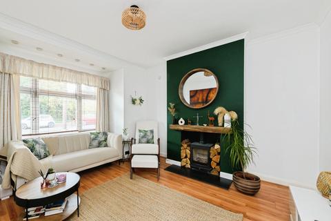 4 bedroom end of terrace house for sale, Braemar Avenue, South Croydon, CR2